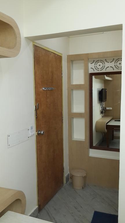 Rupasi Bangla Otel Kalküta Oda fotoğraf